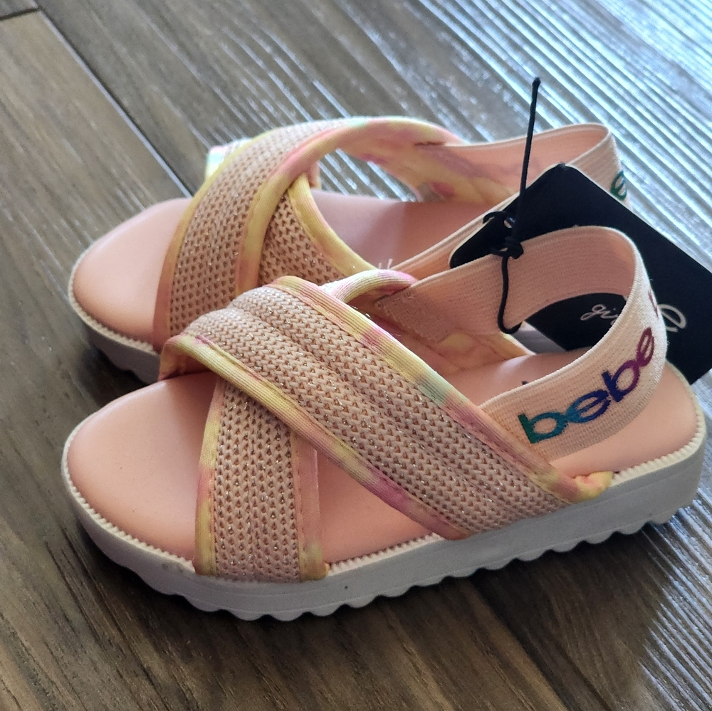 BEBE GIRLS BLUSH PINK CROSSOVER LOW WEDGE HEEL SANDALS SIZE 5 NWT